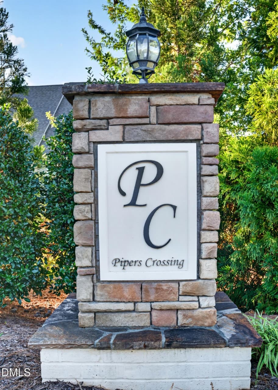 300 Fenella Drive, Raleigh, NC 27606 — photo 3